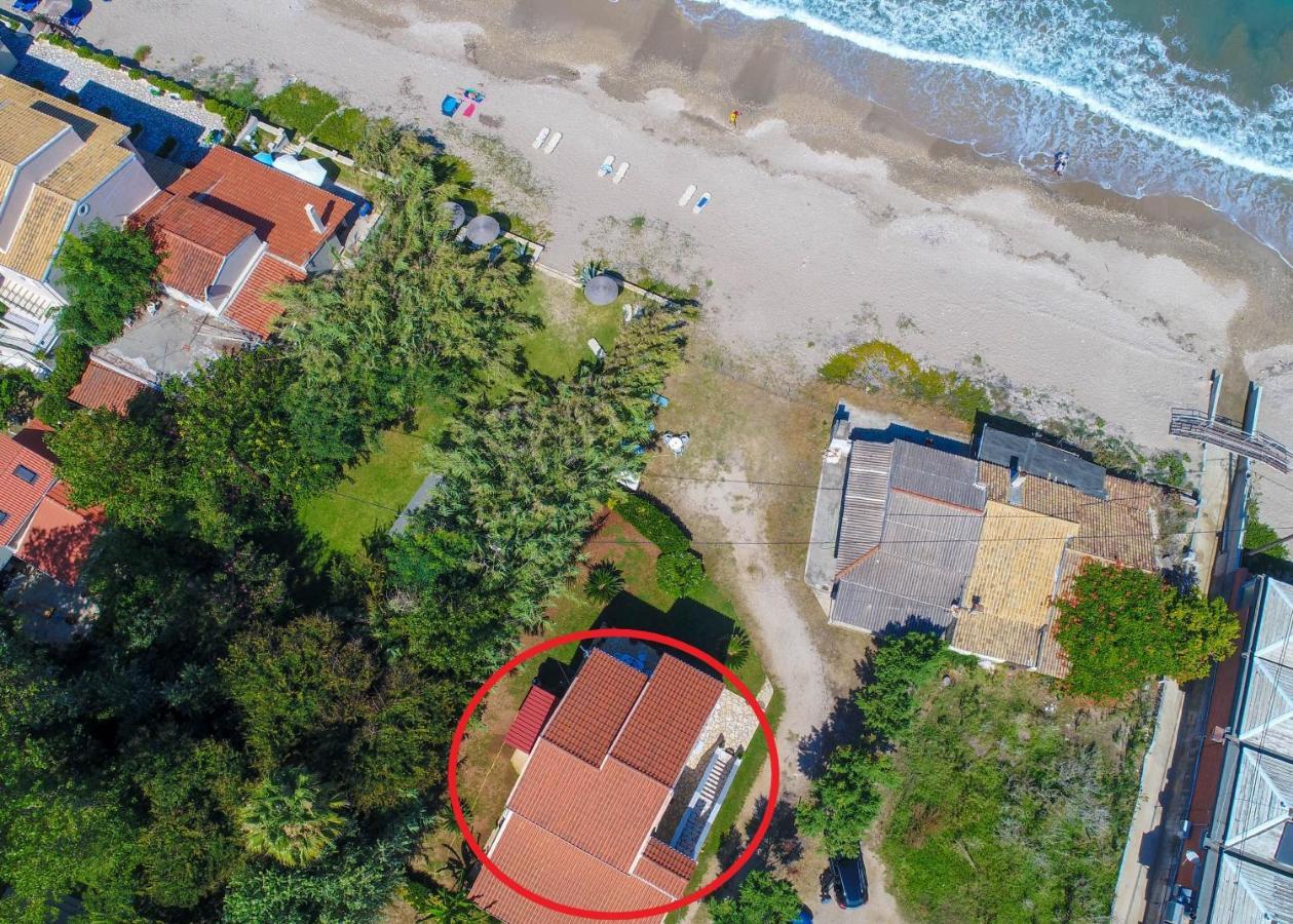 Beach Villa Vasso Akharávi Eksteriør bilde